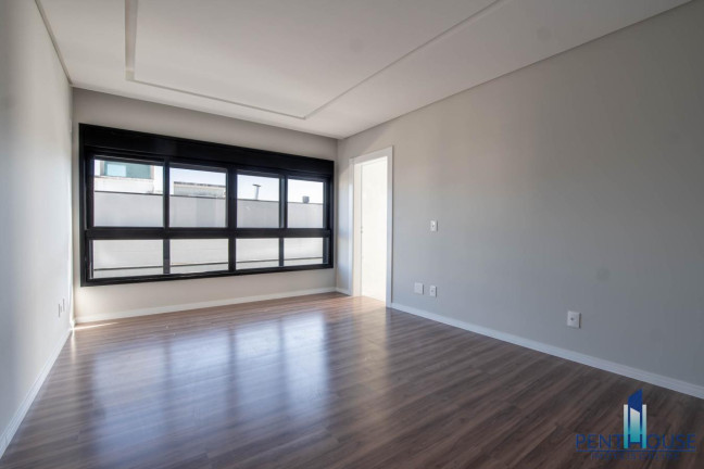 Imagem Casa com 4 Quartos à Venda, 370 m² em Santa Regina - Camboriú Imagem Casa com 4 Quartos à Venda, 370 m² em Santa Regina - Camboriú