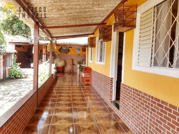 Imagem Casa com 3 Quartos à Venda, 650 m² em Bandeirinhas - Betim Imagem Casa com 3 Quartos à Venda, 650 m² em Bandeirinhas - Betim