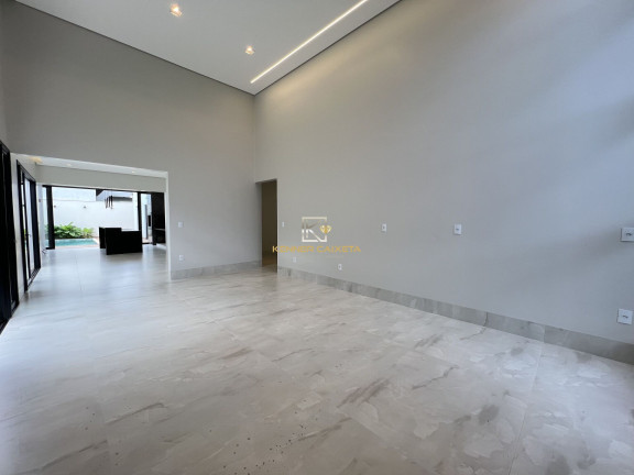Casa com 3 Quartos à Venda, 240 m² em Chácaras Caiçaras - Patos De Minas