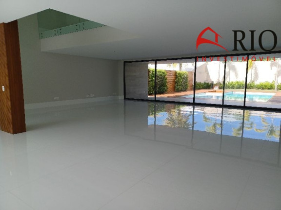 Imagem Casa com 5 Quartos à Venda, 1.520 m² em Barra Da Tijuca - Rio De Janeiro Imagem Casa com 5 Quartos à Venda, 1.520 m² em Barra Da Tijuca - Rio De Janeiro