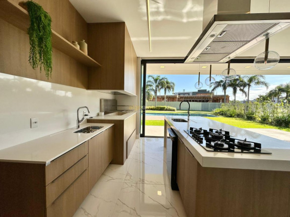 Imagem Casa com 5 Quartos à Venda, 384 m² em Condominio Capao Ilhas Resort - Capão Da Canoa Imagem Casa com 5 Quartos à Venda, 384 m² em Condominio Capao Ilhas Resort - Capão Da Canoa