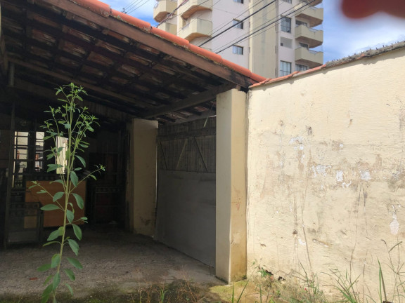 Casa com 2 Quartos para Alugar, 120 m² em Centro - Pindamonhangaba
