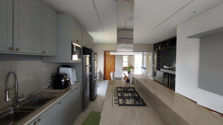 Imagem Casa com 3 Quartos à Venda, 176 m² em Condomínio Belvedere Ii - Cuiabá