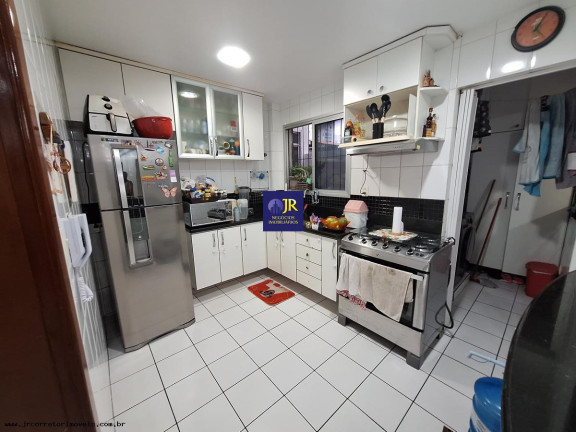 Imagem Apartamento com 2 Quartos à Venda, 73 m² em Itapuã - Vila Velha Imagem Apartamento com 2 Quartos à Venda, 73 m² em Itapuã - Vila Velha