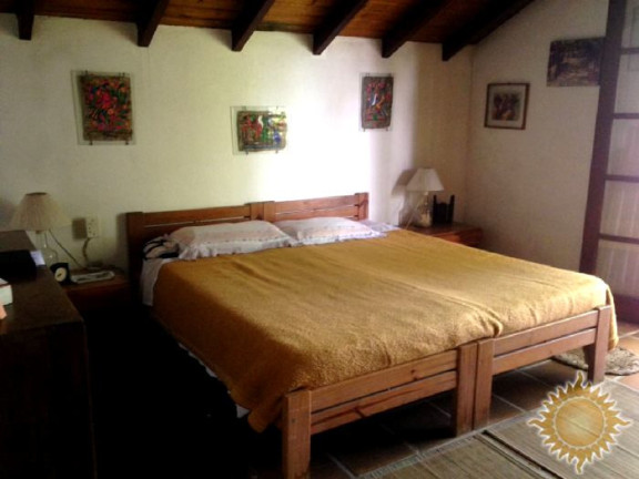 Imagem Casa à Venda, em Centro - Ubatuba Imagem Casa à Venda, em Centro - Ubatuba