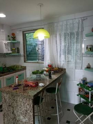 Imagem Casa com 3 Quartos à Venda, 160 m² em Centro - Mangaratiba