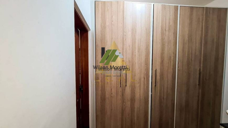 Imagem Casa com 4 Quartos à Venda, 300 m²