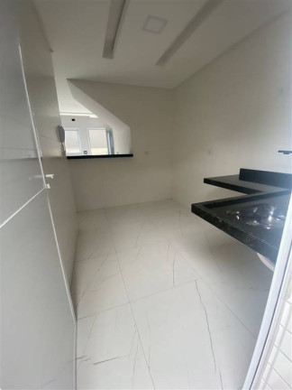 Imagem Casa com 2 Quartos à Venda, 47 m² em Maracanã - Praia Grande Imagem Casa com 2 Quartos à Venda, 47 m² em Maracanã - Praia Grande