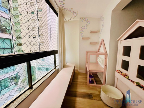 Imagem Apartamento com 3 Quartos à Venda, 225 m² em Centro - Balneário Camboriú Imagem Apartamento com 3 Quartos à Venda, 225 m² em Centro - Balneário Camboriú