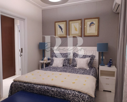 Imagem Imóvel com 4 Quartos à Venda,  em Riviera - Bertioga