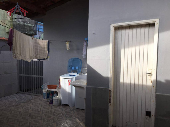 Casa com 4 Quartos à Venda,  em Balneário Maracanã - Praia Grande
