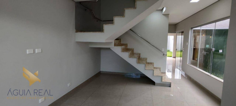 Imagem Sobrado com 3 Quartos à Venda, 142 m² em Vila Ieda - Campo Grande