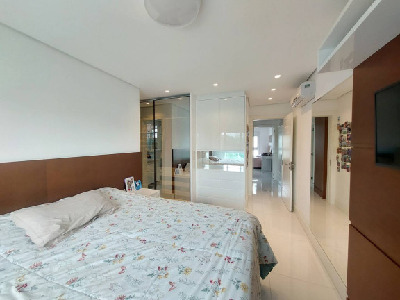 Imagem Apartamento com 3 Quartos à Venda, 122 m² em Agronômica - Florianópolis Imagem Apartamento com 3 Quartos à Venda, 122 m² em Agronômica - Florianópolis
