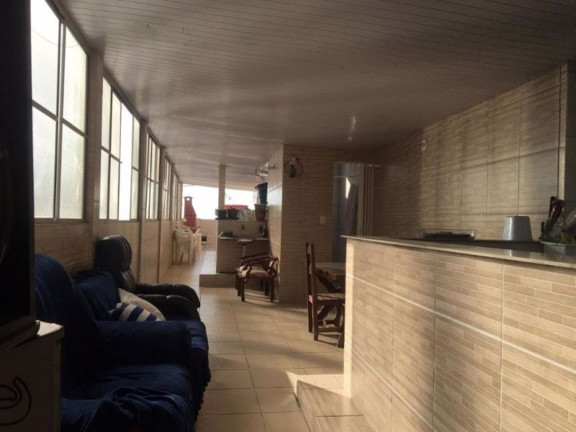 Imagem Casa com 8 Quartos à Venda, 250 m² em Dois De Julho - Salvador