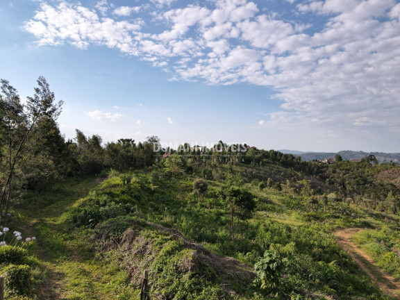 Imagem Imóvel à Venda, em Região Do Alto Do Capivari - Campos Do Jordão Imagem Imóvel à Venda, em Região Do Alto Do Capivari - Campos Do Jordão