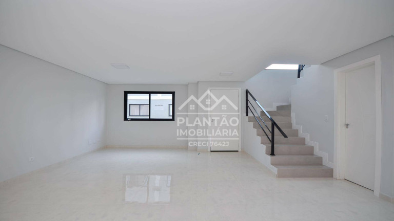 Imagem Sobrado com 3 Quartos à Venda, 105 m² em Uberaba - Curitiba Imagem Sobrado com 3 Quartos à Venda, 105 m² em Uberaba - Curitiba