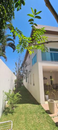 Imagem Casa com 5 Quartos à Venda, 340 m² em Estrada Do Côco - Lauro De Freitas Imagem Casa com 5 Quartos à Venda, 340 m² em Estrada Do Côco - Lauro De Freitas