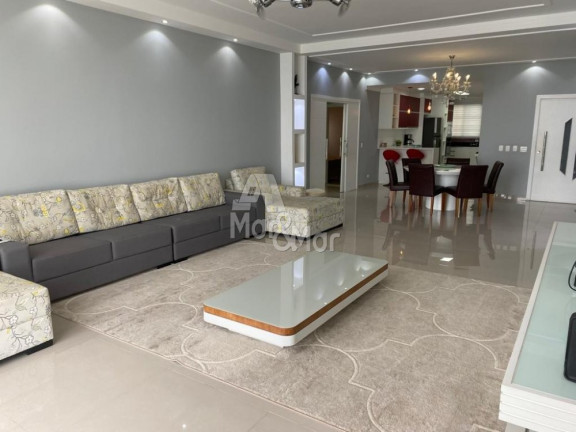 Imagem Apartamento com 3 Quartos à Venda, 190 m² em Pitangueiras - Guarujá