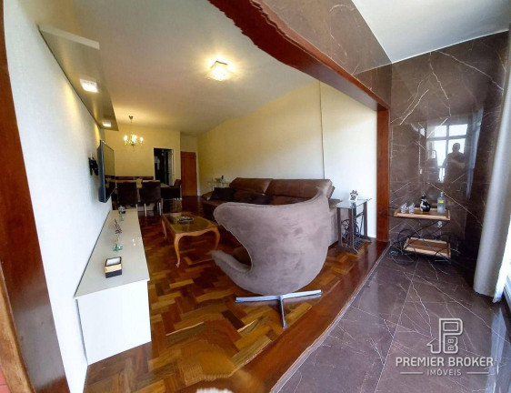Apartamento com 3 Quartos à Venda, 70 m² em Alto - Teresópolis