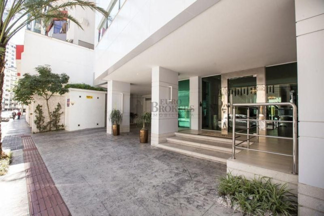 Imagem Apartamento com 3 Quartos à Venda, 156 m² em Centro - Balneário Camboriú Imagem Apartamento com 3 Quartos à Venda, 156 m² em Centro - Balneário Camboriú