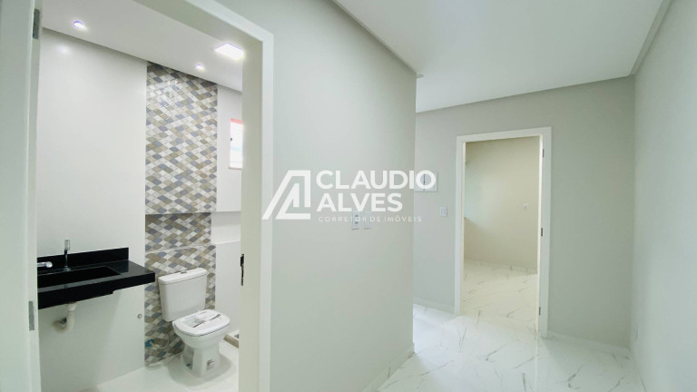 Imagem Casa com 3 Quartos à Venda, 132 m² em Mangabeira - Feira De Santana