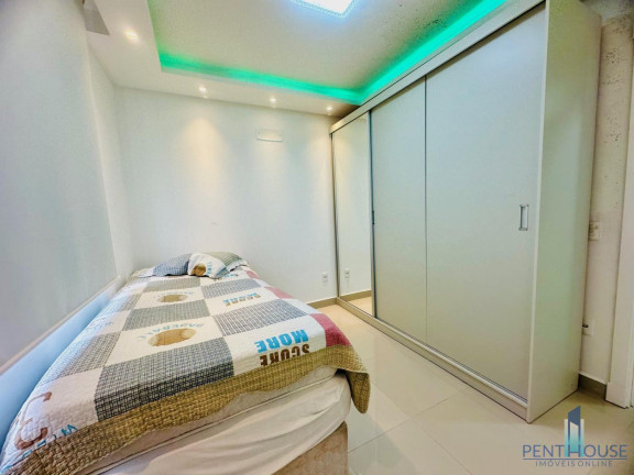 Sobrado com 2 Quartos à Venda, 71 m² em Tabuleiro - Camboriú
