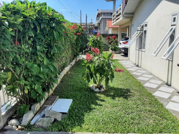 Imagem Imóvel com 4 Quartos à Venda, 100 m² em Centro - Garopaba Imagem Imóvel com 4 Quartos à Venda, 100 m² em Centro - Garopaba