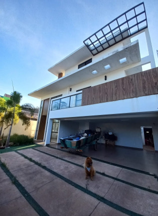 Imagem Sobrado com 5 Quartos à Venda, em Setor Central - Gurupi Imagem Sobrado com 5 Quartos à Venda, em Setor Central - Gurupi
