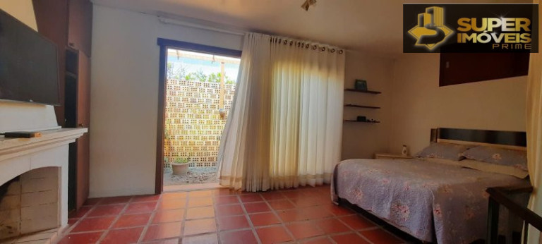 Imagem Casa com 4 Quartos à Venda, 1.177 m² em Laranjal - Pelotas