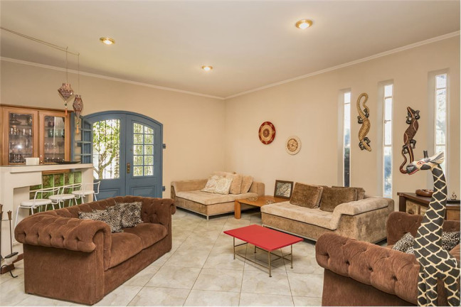 Imagem Casa com 6 Quartos à Venda,  em Jardim Itu - Porto Alegre