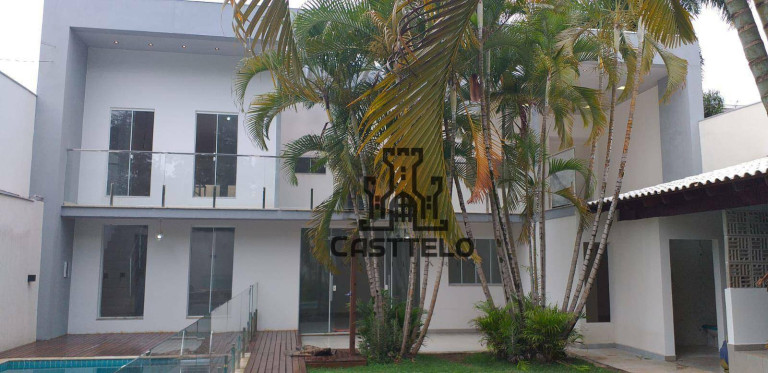 Casa com 4 Quartos à Venda, 430 m² em Califórnia - Londrina