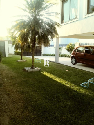 Imagem Casa com 3 Quartos à Venda, 200 m² em Camobi - Santa Maria