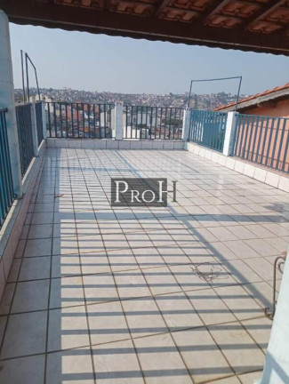 Imagem Sobrado com 3 Quartos à Venda, 250 m² em Vila Lucinda - Santo André
