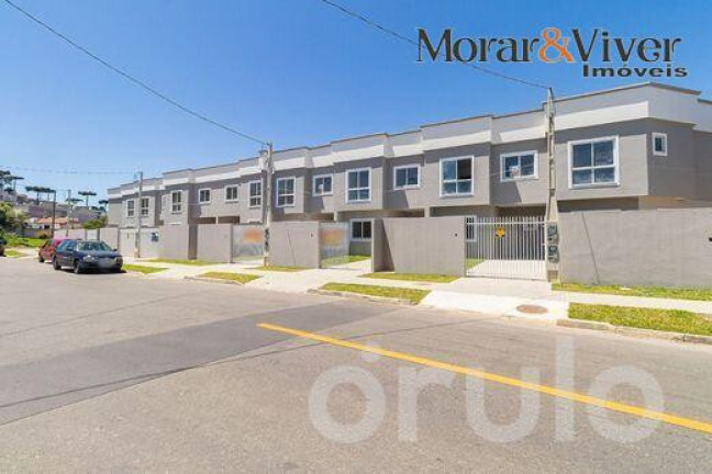 Imagem Sobrado com 3 Quartos à Venda, 102 m² em Uberaba - Curitiba