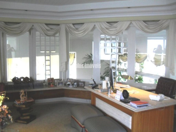 Imagem Casa com 5 Quartos à Venda, 700 m² em Morumbi - São Paulo Imagem Casa com 5 Quartos à Venda, 700 m² em Morumbi - São Paulo