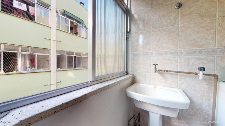 Imagem Apartamento com 1 Quarto à Venda, 50 m² em Teresópolis - Porto Alegre Imagem Apartamento com 1 Quarto à Venda, 50 m² em Teresópolis - Porto Alegre