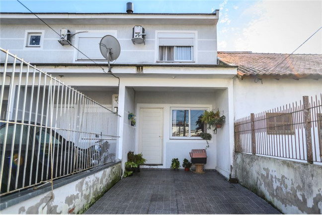 Casa com 2 Quartos à Venda,  em Jardim Itu - Porto Alegre