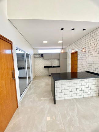 Imagem Casa com 3 Quartos à Venda, 310 m² em Sunset Village - Bragança Paulista Imagem Casa com 3 Quartos à Venda, 310 m² em Sunset Village - Bragança Paulista