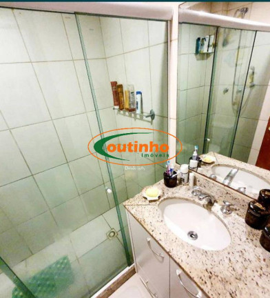 Imagem Casa com 3 Quartos à Venda, 151 m² em Tijuca - Rio De Janeiro Imagem Casa com 3 Quartos à Venda, 151 m² em Tijuca - Rio De Janeiro