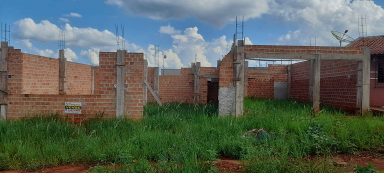 Terreno à Venda, 466 m² em Jardim Quebec - Arapongas