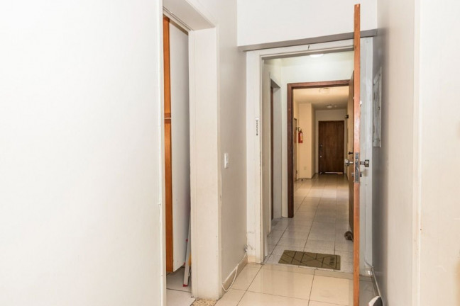 Imagem Imóvel com 3 Quartos à Venda, 109 m² em Floresta - Porto Alegre