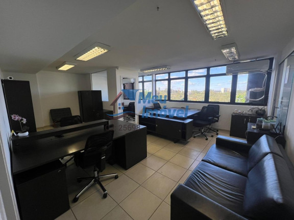Sala Comercial à Venda, 74 m² em Asa Sul - Brasília