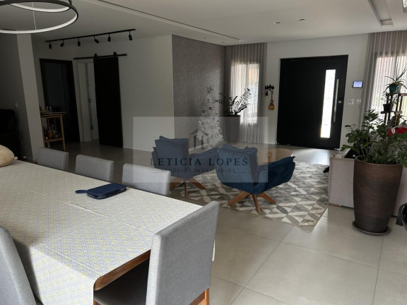 Imagem Casa com 4 Quartos à Venda, 400 m² em Jardim Tereza Cristina - Jundiaí Imagem Casa com 4 Quartos à Venda, 400 m² em Jardim Tereza Cristina - Jundiaí