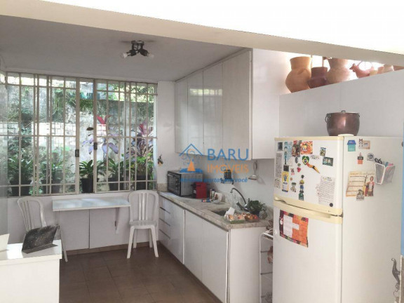 Imagem Casa com 3 Quartos à Venda, 300 m² em Pacaembu - São Paulo