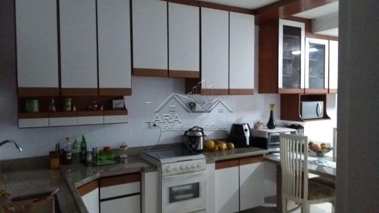 Imagem Sobrado com 3 Quartos à Venda, em Vila Marieta - São Paulo Imagem Sobrado com 3 Quartos à Venda, em Vila Marieta - São Paulo