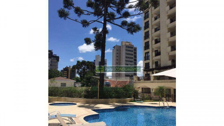 Imagem Apartamento com 3 Quartos à Venda, 76 m² em Centro - Curitiba