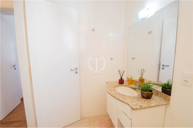 Imagem Apartamento com 2 Quartos à Venda, 83 m² em Moema - São Paulo