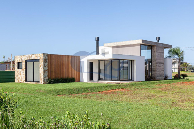 Imagem Casa de Condomínio com 3 Quartos à Venda, 204 m² em Engenho Velho - Torres