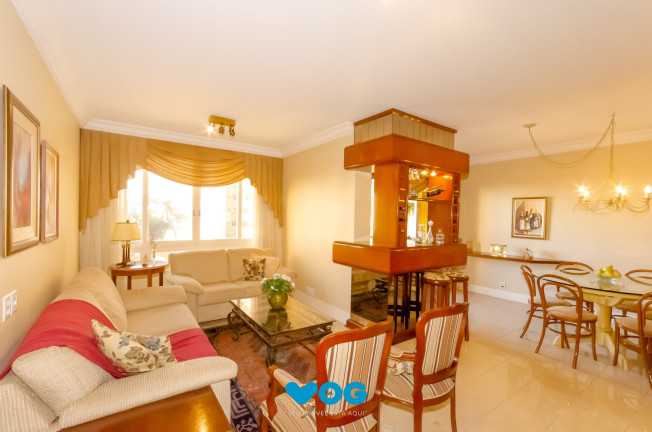 Imagem Imóvel com 3 Quartos à Venda, 168 m² em Centro Histórico - Porto Alegre Imagem Imóvel com 3 Quartos à Venda, 168 m² em Centro Histórico - Porto Alegre