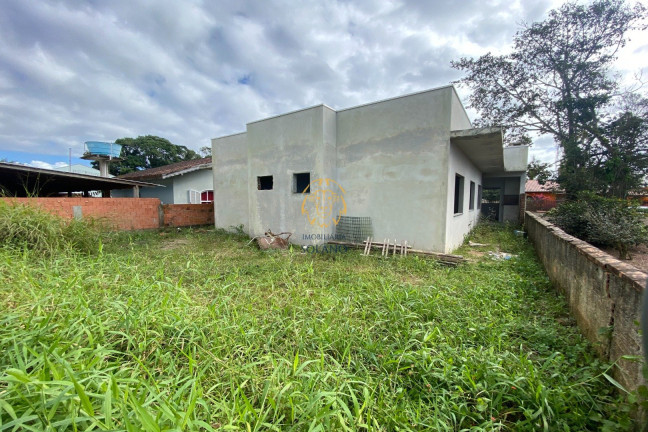 Imagem Casa com 3 Quartos à Venda, 84 m² em Balneário Estrelas - Itapoá